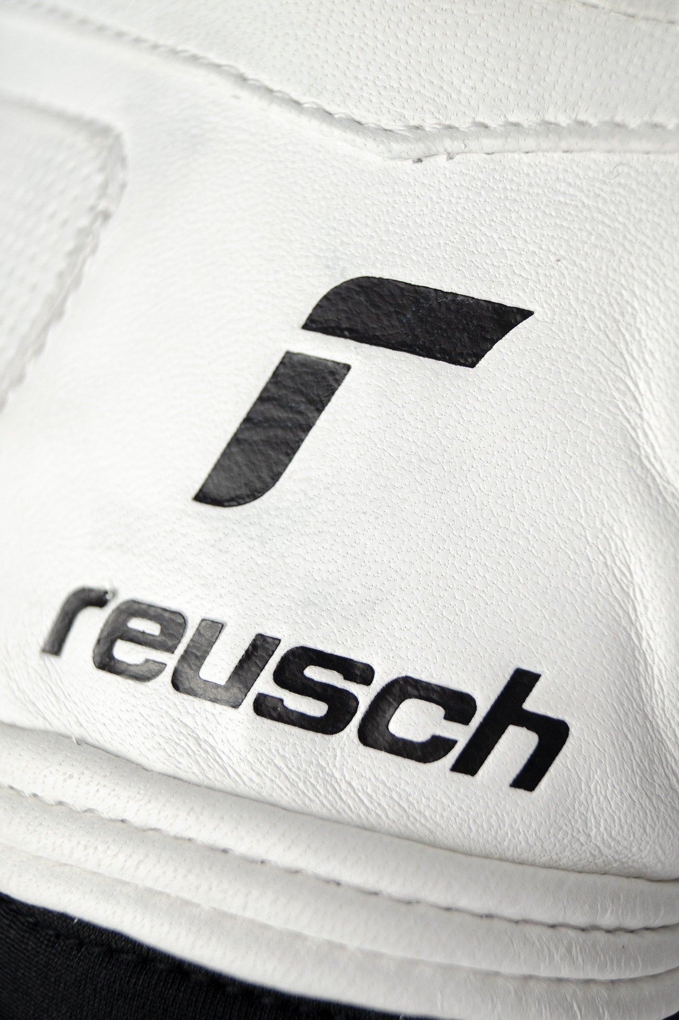 Reusch Overlord